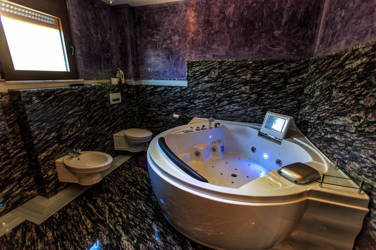 Compass Aparthotel Dobra Voda Zewnętrze zdjęcie